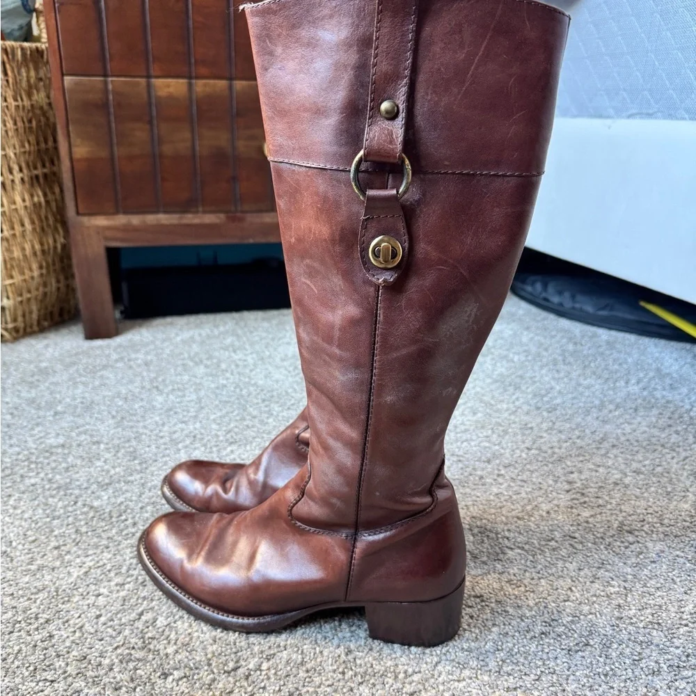 Attilio Giusti Leombruni Brown Winter Boots